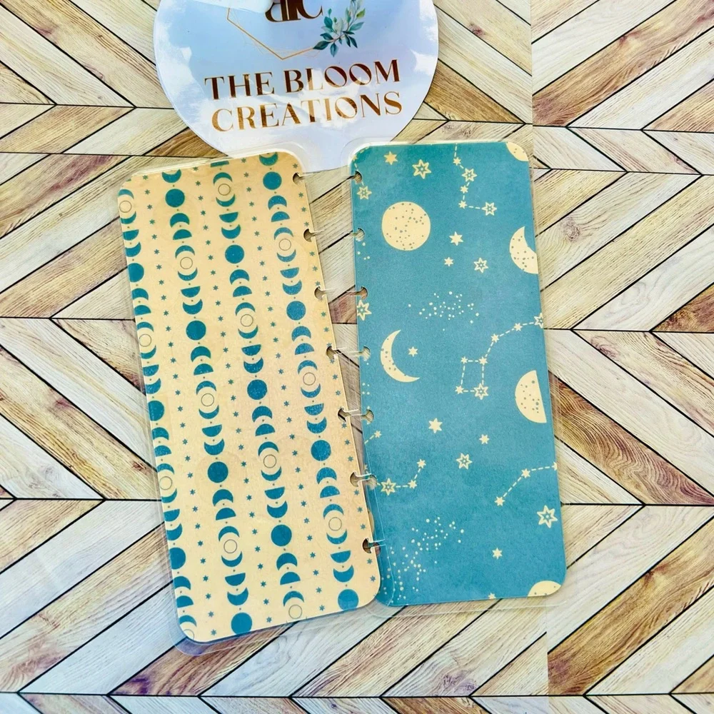 Happy planner skinny mini size weekly layout moon phases constellations stars